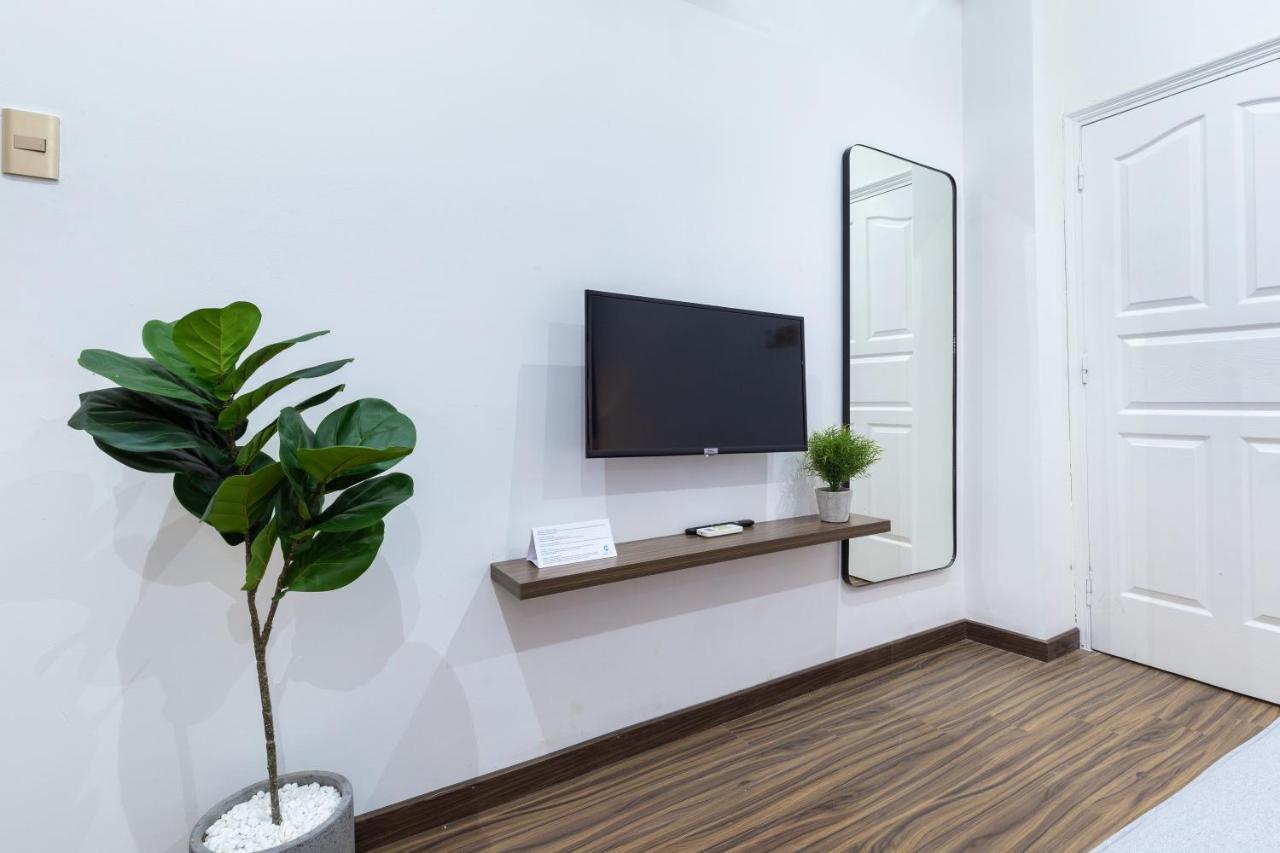 Cozrum Smart - First Target Hotel Cidade de Ho Chi Minh Exterior foto